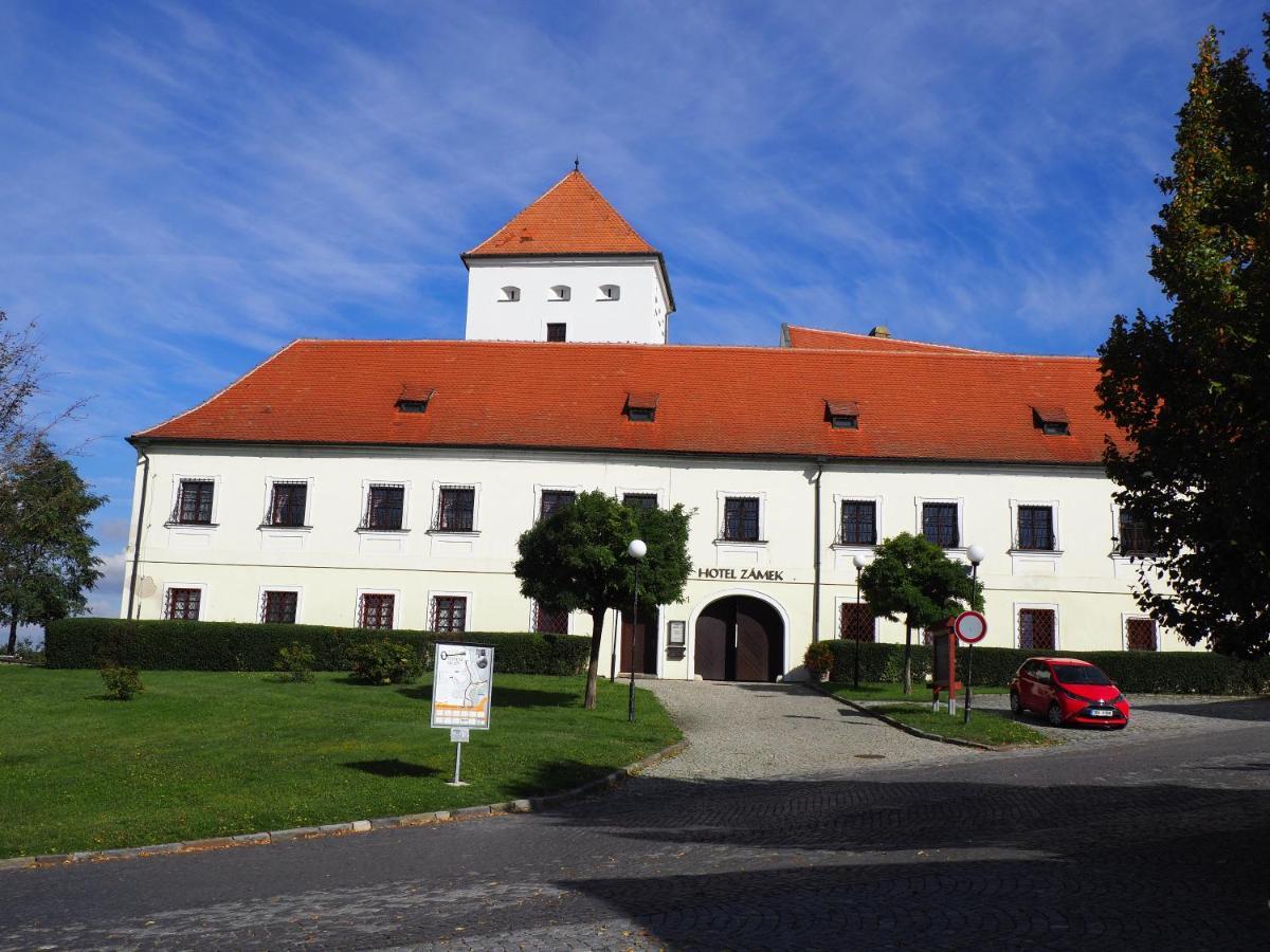 Hotel Chateau Zamek Cejkovice Exteriér fotografie